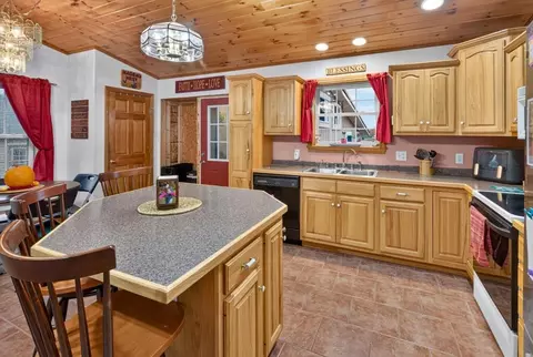 Kitchen - 4054 Union St, Levant, ME 04456 photo 2 of 4