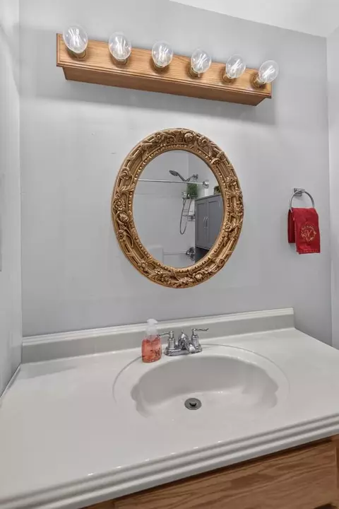 Bath - 4054 Union St, Levant, ME 04456 photo 6 of 6