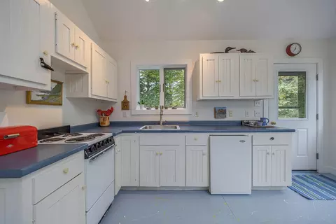 Kitchen - 436 Flye Point Rd, Brooklin, ME 04616 photo 4 of 4