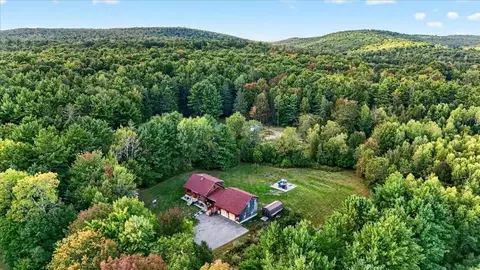 127 Cross Rd, Bucksport, ME 04416