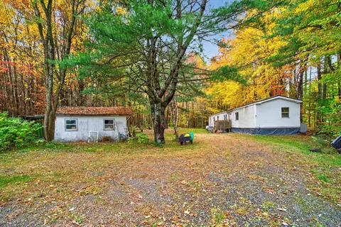 5 Hanscom Dr, Milford, ME 04461