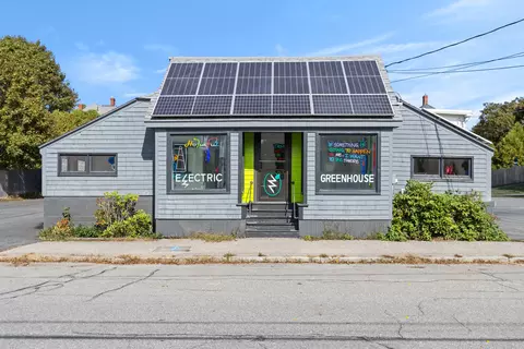 67 Brentwood St, Portland, ME 04103