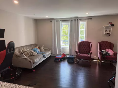 Living - 33 Belvedere Dr, Windham, ME 04062 photo 1 of 1