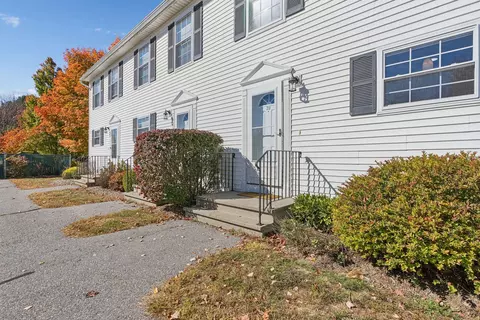 240 Barnstable Rd #34, South Portland, ME 04106