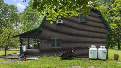 Exterior - 36 Morrill Rd, Readfield, ME 04355 photo 4 of 6