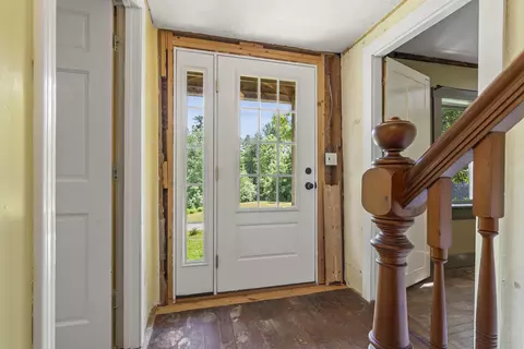 Entry Way - 4 Taylor Loop, Limington, ME 04049 photo 12 of 22