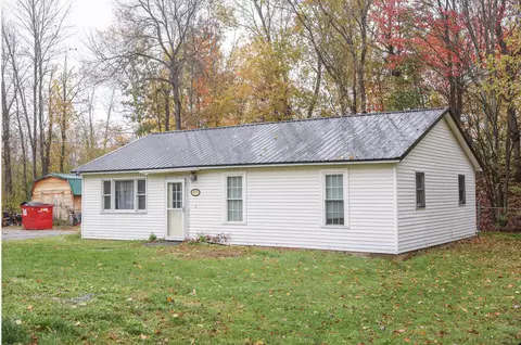 2581 Moosehead Trl, Plymouth, ME 04969
