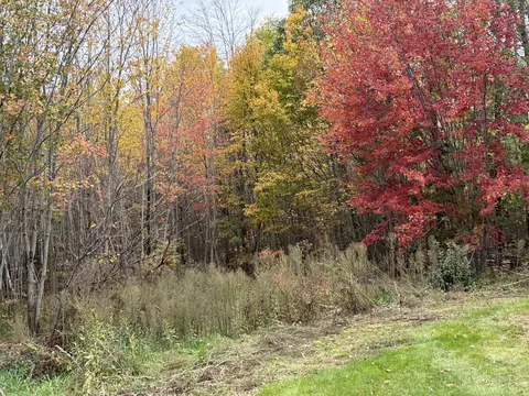 Exterior - 10 Taryn Dr, Dresden, ME 04342 photo 3 of 7