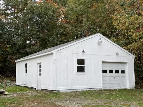Exterior - 10 Taryn Dr, Dresden, ME 04342 photo 6 of 7