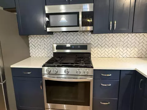 Kitchen - 10 Taryn Dr, Dresden, ME 04342 photo 5 of 5