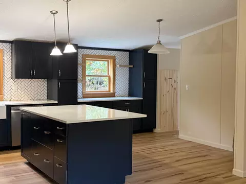 Kitchen - 10 Taryn Dr, Dresden, ME 04342 photo 3 of 5