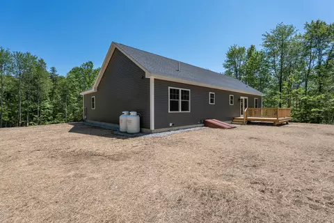 Exterior - 14 Grandview Dr, Limerick, ME 04048 photo 5 of 5