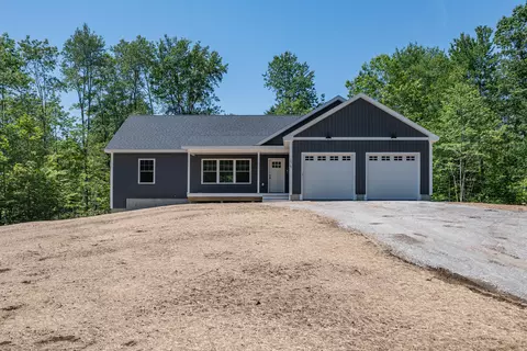 Exterior - 14 Grandview Dr, Limerick, ME 04048 photo 4 of 5