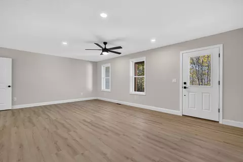 Living - 197 Stanley Rd, Springvale, ME 04083 photo 4 of 4