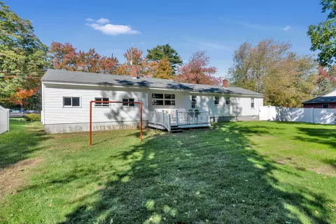 Exterior - 189 Guinea Rd, Biddeford, ME 04005 photo 3 of 8