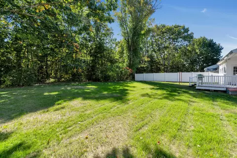 Exterior - 189 Guinea Rd, Biddeford, ME 04005 photo 6 of 8