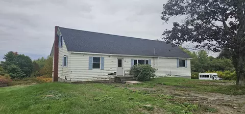 160 Skowhegan Rd, Fairfield, ME 04937