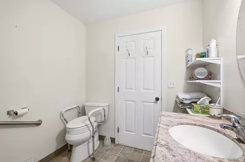 Bath - 366 E Madison Rd, Madison, ME 04950 photo 2 of 3