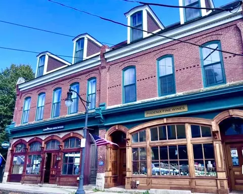 73 Water St, Eastport, ME 04631