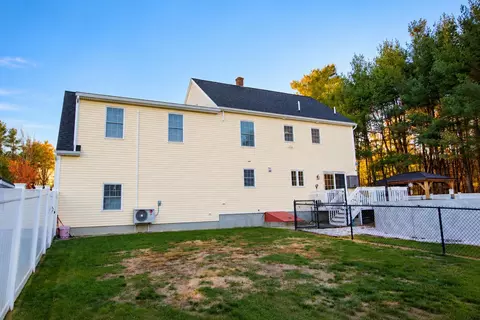 Exterior - 3 Cotton Dr, Gorham, ME 04038 photo 2 of 5