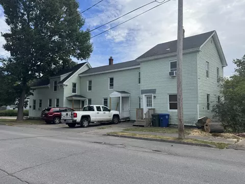 204 W Valentine St, Westbrook, ME 04092