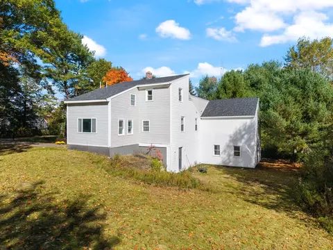 Exterior - 10 Old Orchard Rd, Gorham, ME 04038 photo 3 of 4