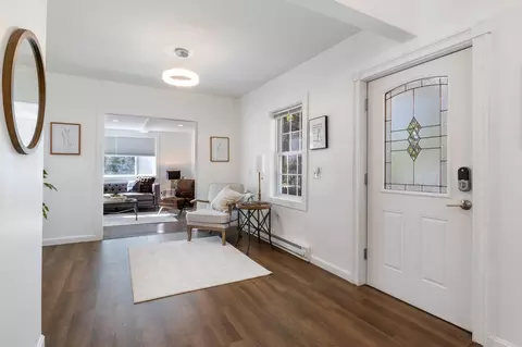 Entry Way - 10 Old Orchard Rd, Gorham, ME 04038 photo 1 of 8