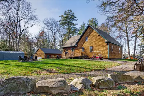 Exterior - 90 Basin Rd, Windham, ME 04062 photo 2 of 3