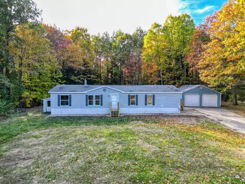 230 Maxwell Rd, Litchfield, ME 04350