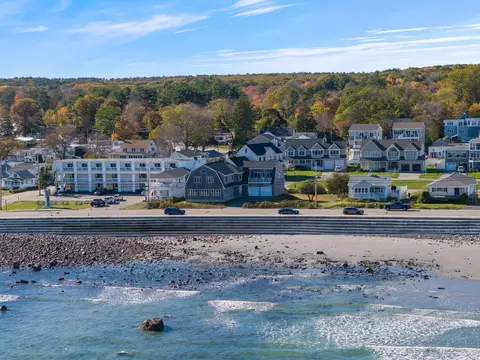 361 Long Beach Ave, York, ME 03909