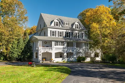12 Norwood Farms Rd #7, York, ME 03909