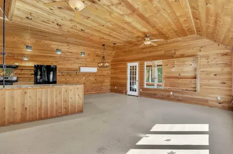 Living - 279 Brewer Rd, Robbinston, ME 04671 photo 1 of 2