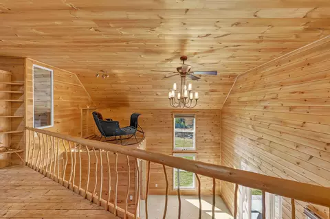 Entry Way - 279 Brewer Rd, Robbinston, ME 04671 photo 12 of 14