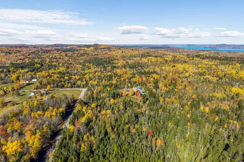 View/Area - 279 Brewer Rd, Robbinston, ME 04671 photo 6 of 10
