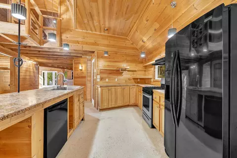 Kitchen - 279 Brewer Rd, Robbinston, ME 04671 photo 2 of 4