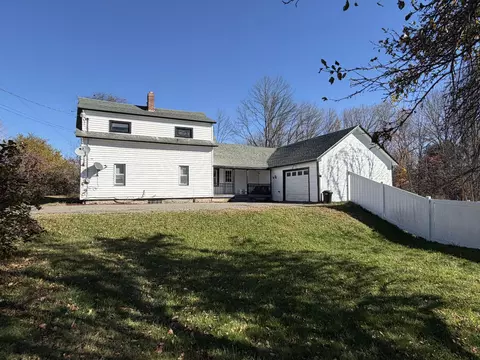 13 Dexter Rd, Cambridge, ME 04923