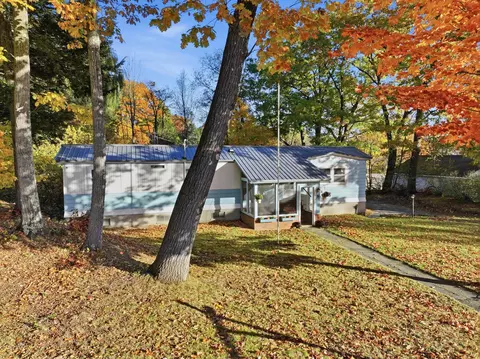 Exterior - 9 Oak St, Jay, ME 04239 photo 5 of 13