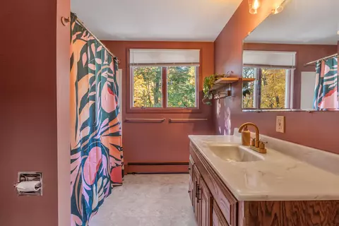 Bath - 8 Forbes Ln, Windham, ME 04062 photo 1 of 4
