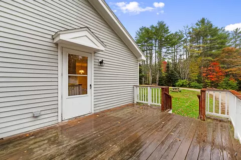 Exterior - 70 Glenview Rd, Freeport, ME 04032 photo 4 of 5
