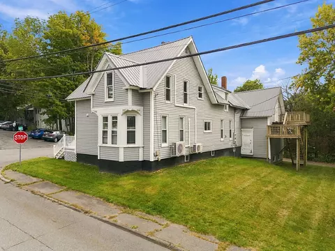 Exterior - 12 Middle St, Augusta, ME 04330 photo 7 of 13
