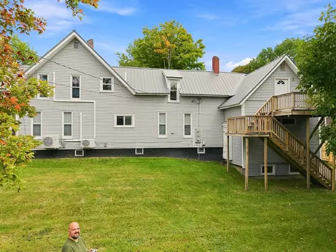 Exterior - 12 Middle St, Augusta, ME 04330 photo 10 of 13