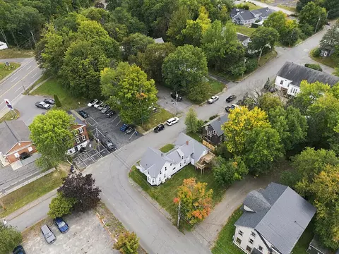 View/Area - 12 Middle St, Augusta, ME 04330 photo 10 of 12