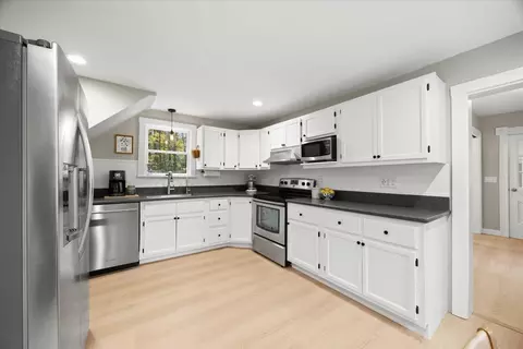 Kitchen - 6 Holmes Rd, Saco, ME 04072 photo 4 of 5