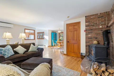 Living - 42 Buttonwood Dr, Berwick, ME 03901 photo 2 of 2