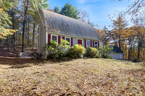 Exterior - 42 Buttonwood Dr, Berwick, ME 03901 photo 5 of 8