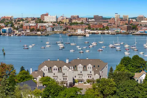 215 High St #307, South Portland, ME 04106