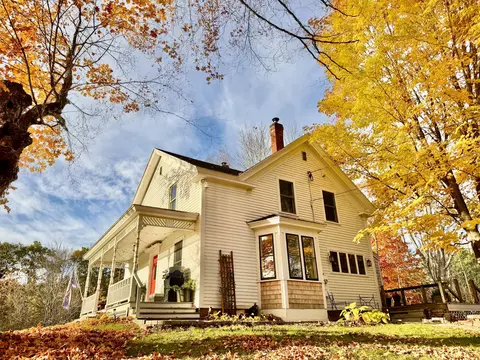 15 Graham Rd, Brunswick, ME 04011