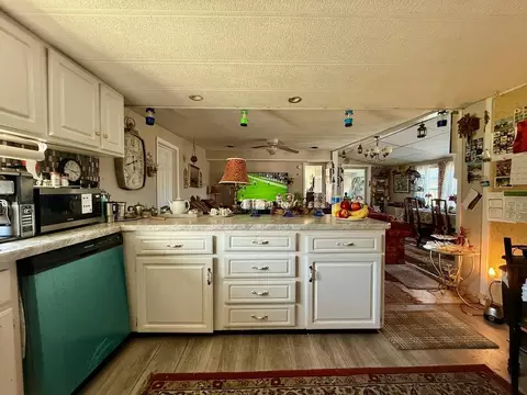Kitchen - 11 Jacques Ln, Windham, ME 04062 photo 2 of 3