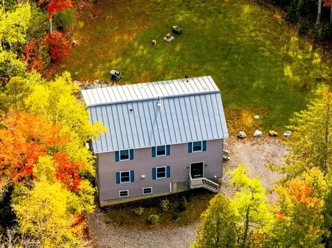30 Samian Cir, Lincolnville, ME 04849