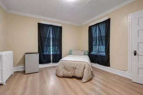 Bedroom - 89 Pine St, Lewiston, ME 04240 photo 10 of 10